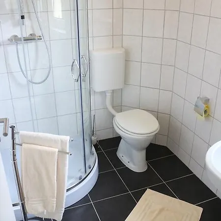 Fuerstenhof 2*