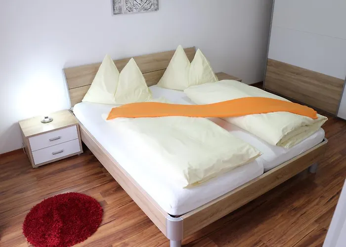 Fuerstenhof בית הארחה